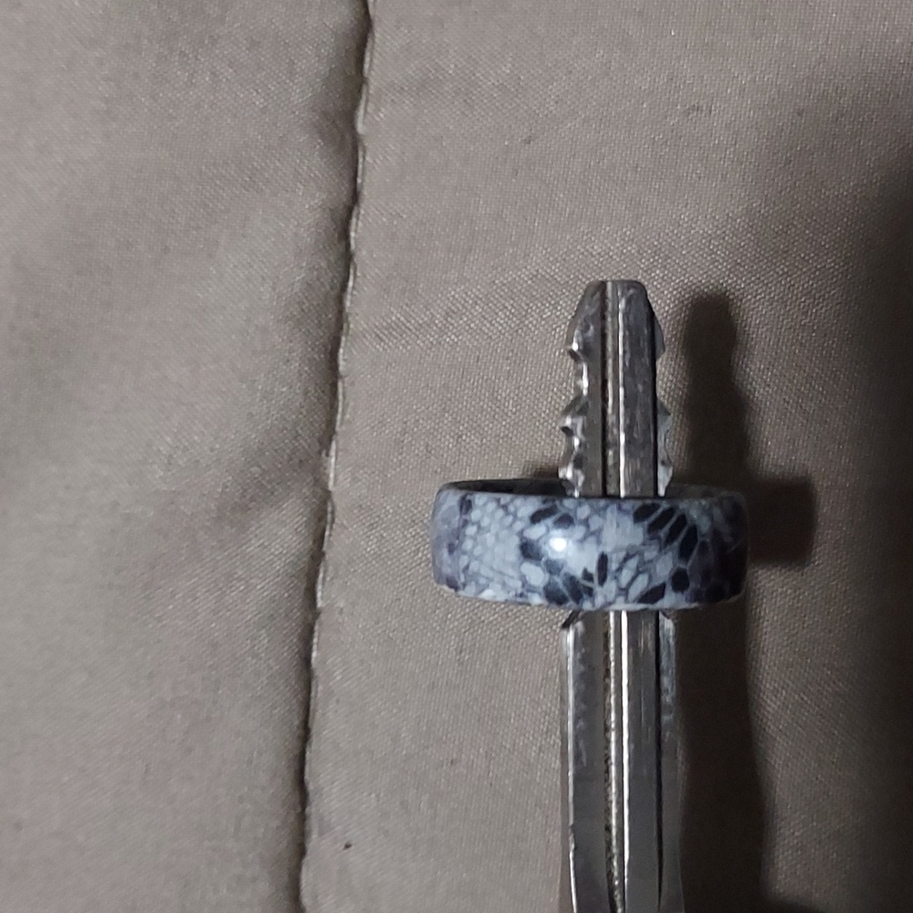 Men's ring - Picture 3 of 4